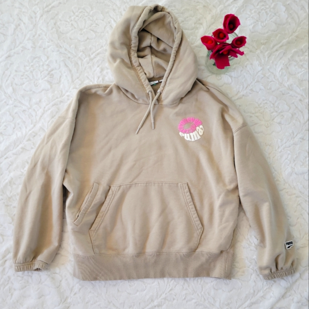 Women's Puma Sweatshirt